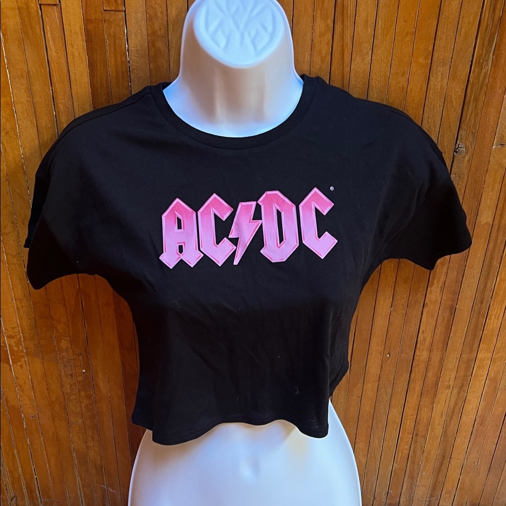 Wonder Nation Black and Pink Crop Top